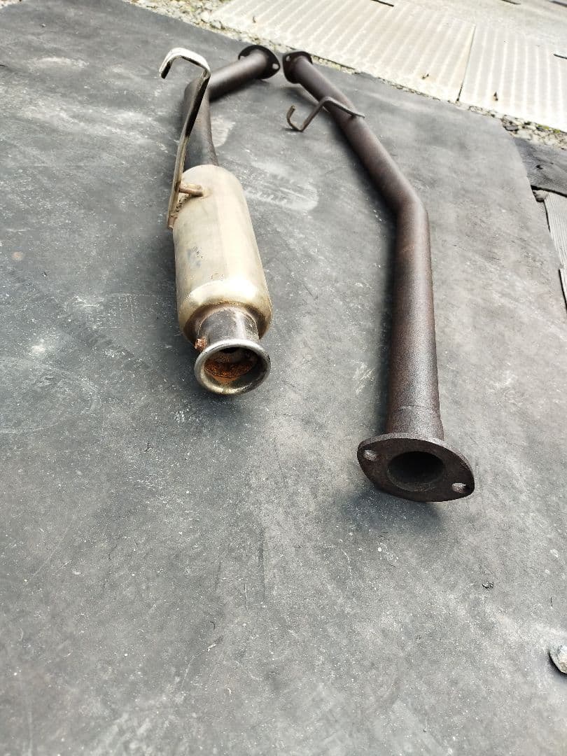 AE86メーカー不明マフラー