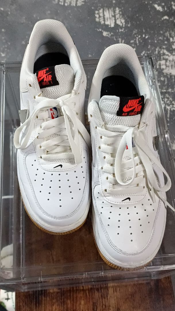 NIKE AIR FORCE 1 ’07 LV8 NBA/ナイキ エアフォース1