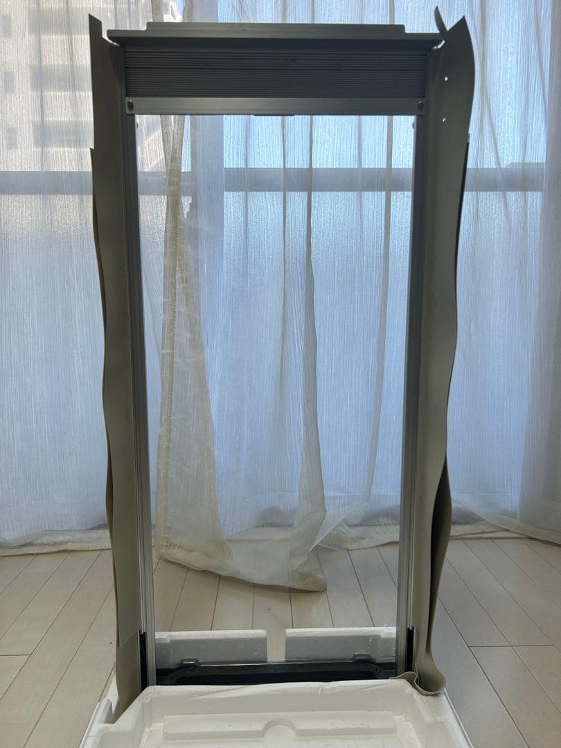 ほぼ未使用/CORONA 窓用エアコンCW-F1624R-WS/5年延長保証付