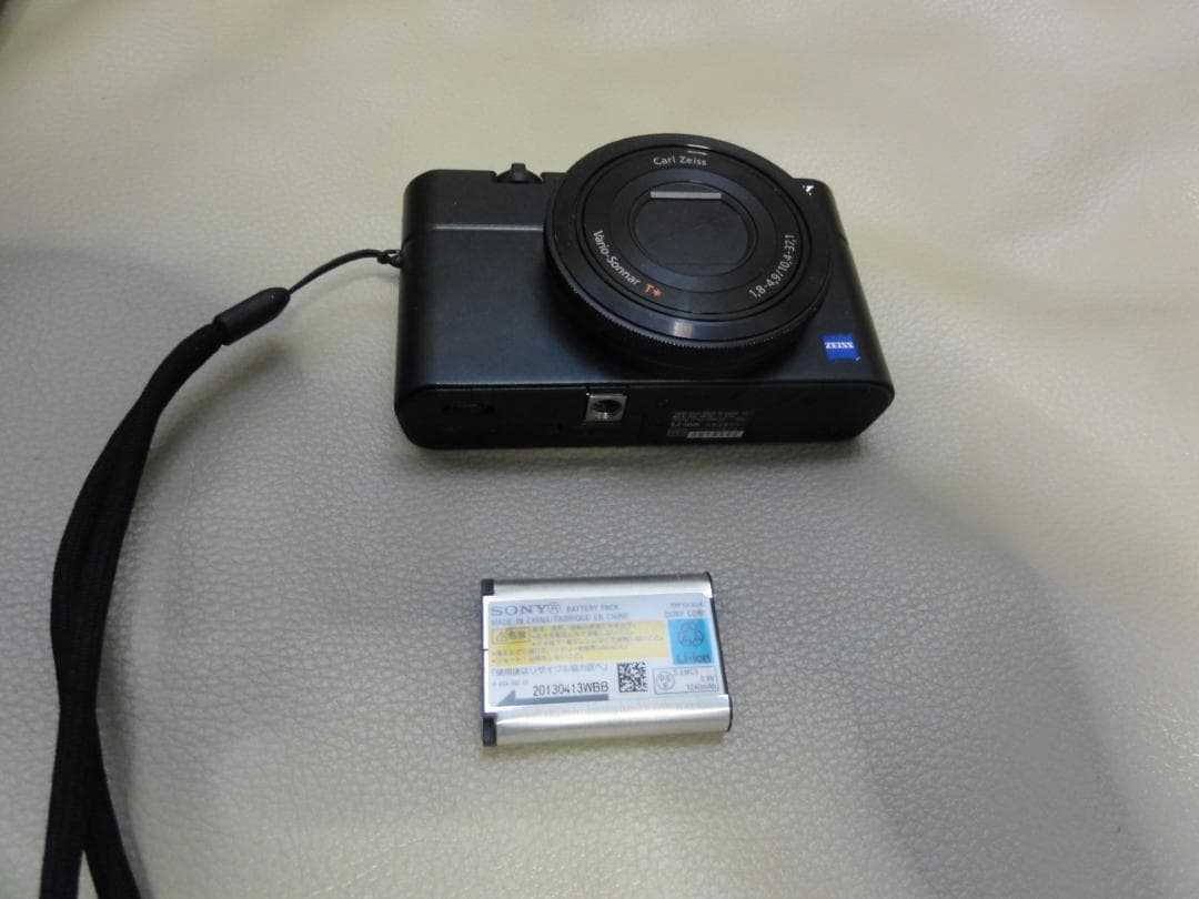 SONY(ソニー) デジタルカメラ サイバーショット DSC-RX100