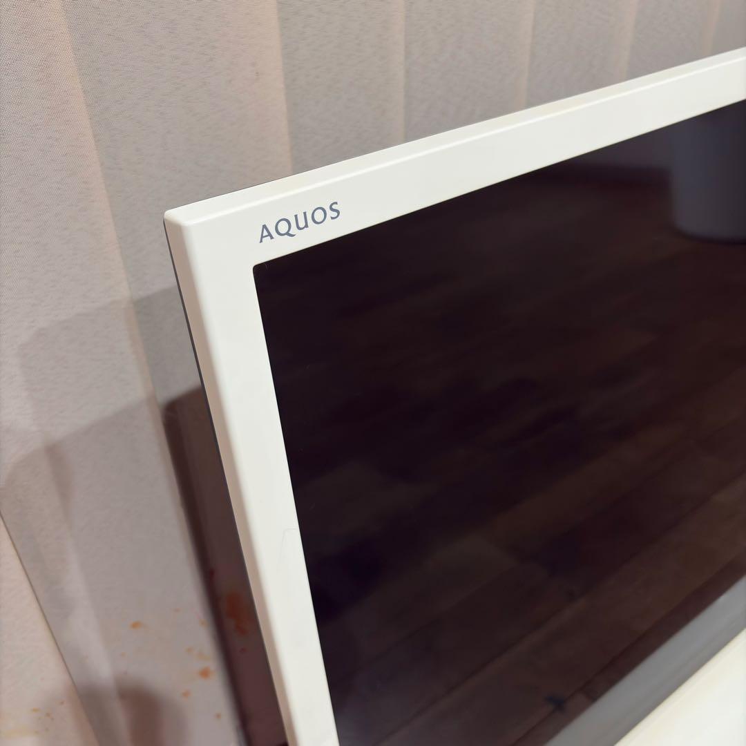 極美品 シャープ 40V スタイリッシュ 液晶テレビ LC-40J9 LED 白