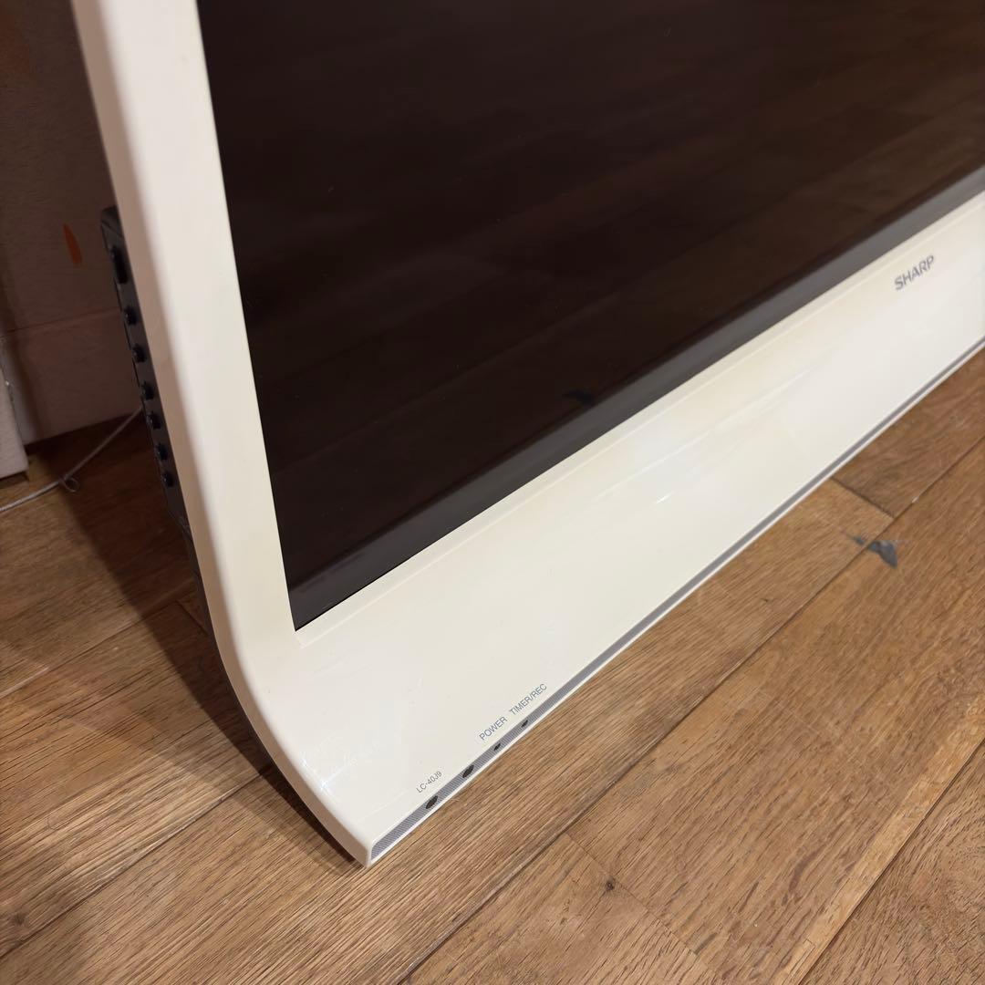 極美品 シャープ 40V スタイリッシュ 液晶テレビ LC-40J9 LED 白