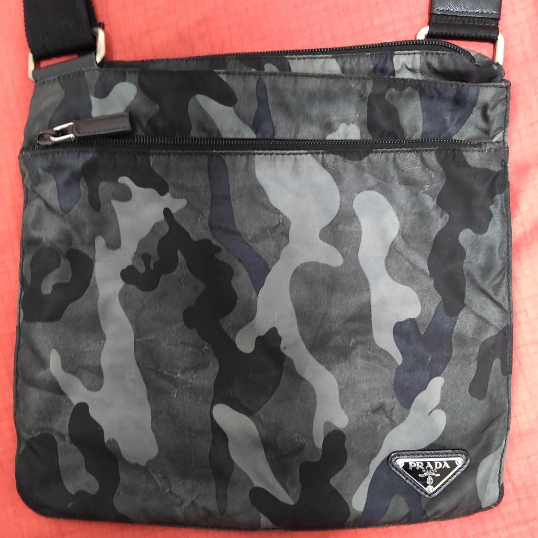訳アリ！PRADA【プラダ】ショルダーバッグ　迷彩柄　カモフラ柄