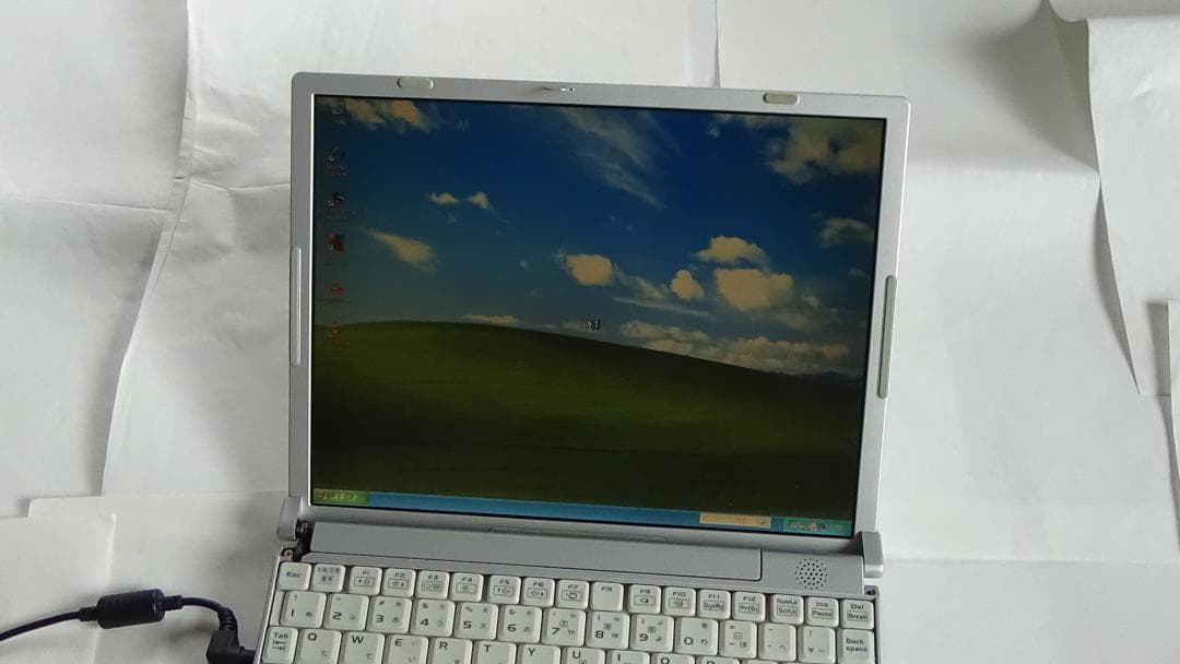 起動しても薄らとしか表示されないPanasonicT4 CF-T4GW5AXR