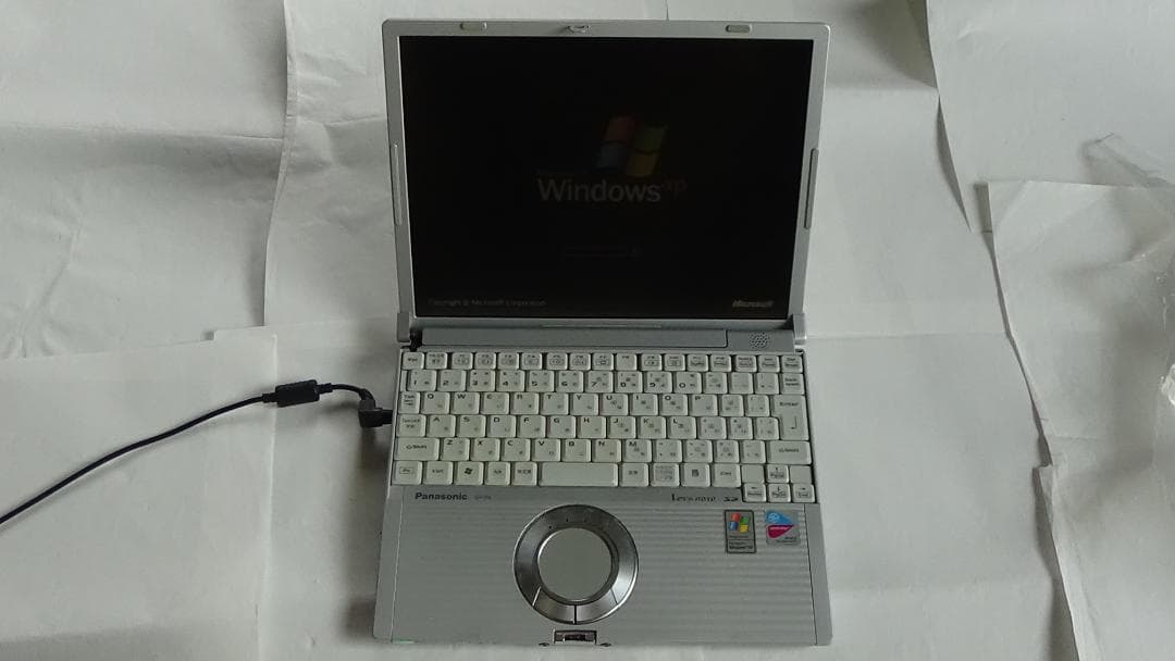 起動しても薄らとしか表示されないPanasonicT4 CF-T4GW5AXR