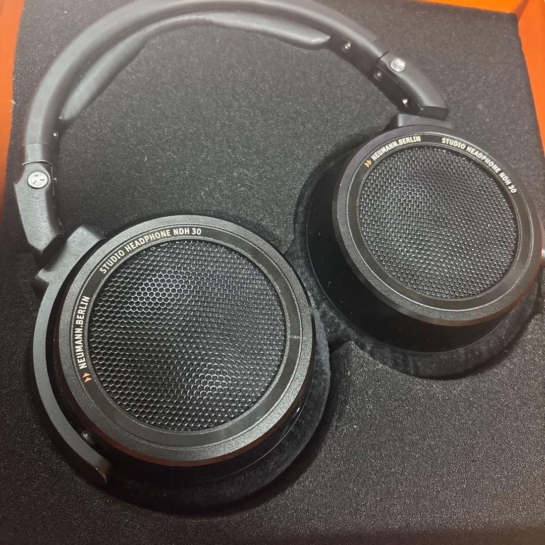NEUMANN（ノイマン）/NDH30 Black Edition