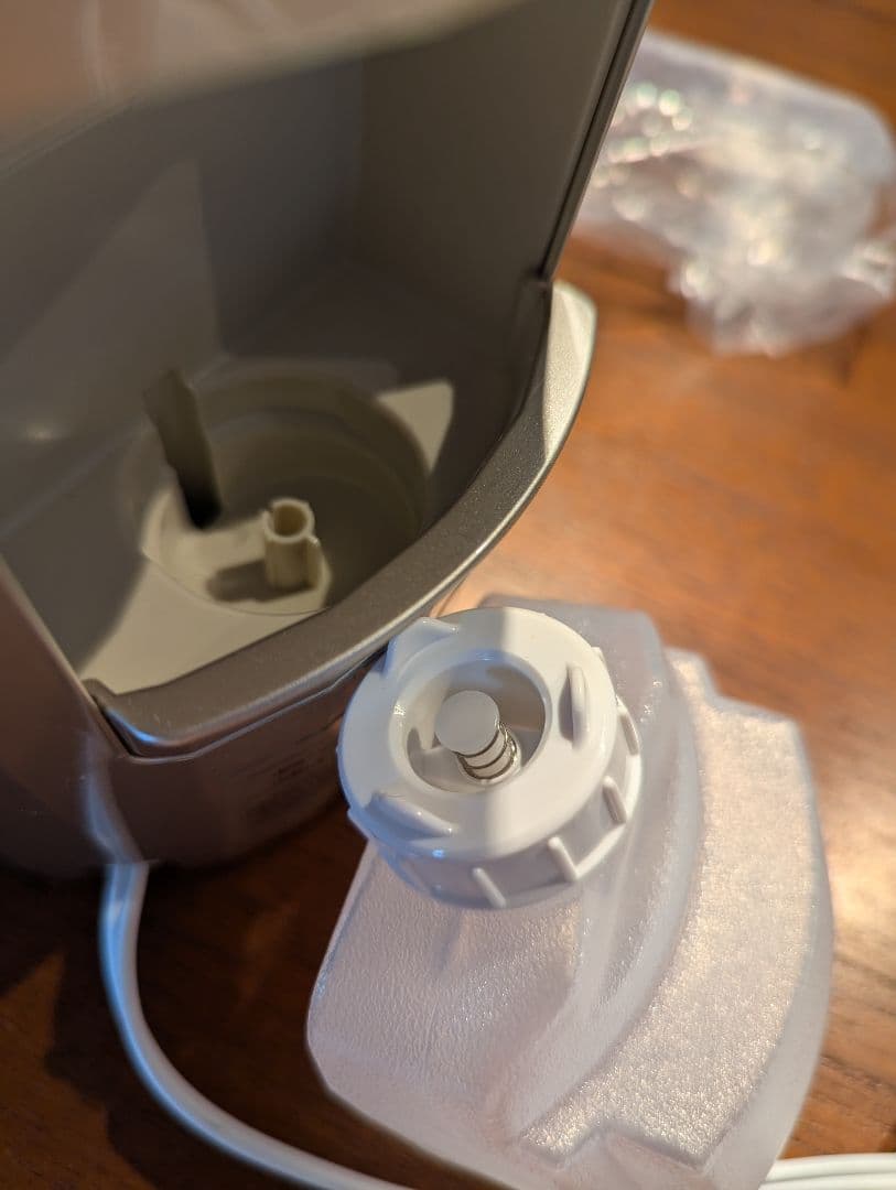 YA-MANフォトシャイン IS-101Nヤーマン美顔器【エコメルカリ便】