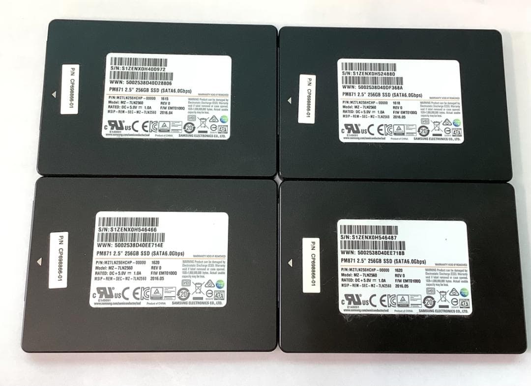 ②-W686-SAMSUNG SATA 256GB 2.5インチ SSD 4点