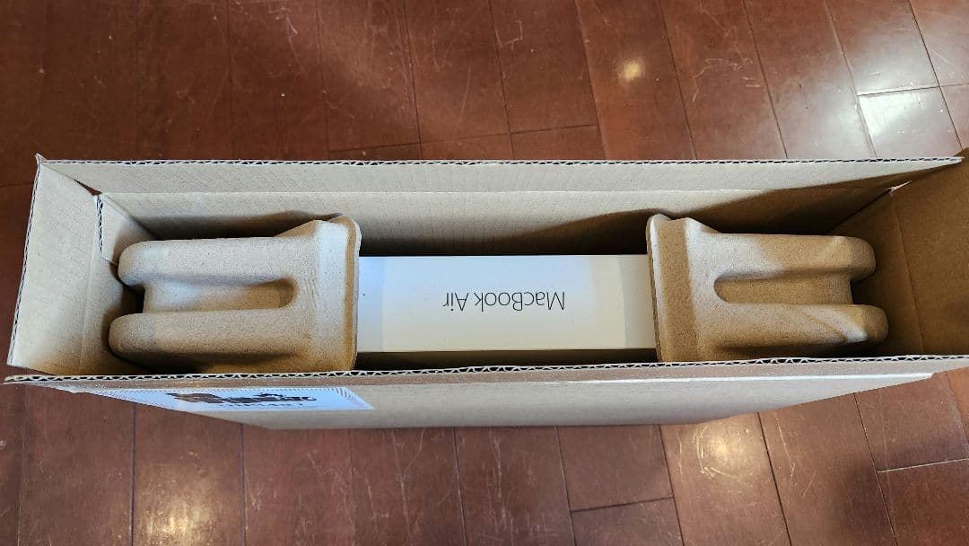 スマホ・タブレット・パソコン APPLE MacBook Air 1800/13.3 MQD32J/A