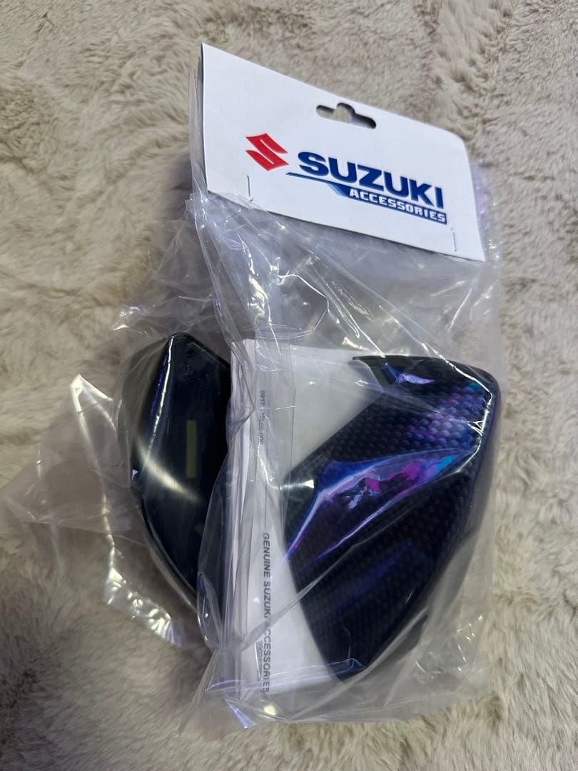 SUZUKI 純正　隼　ミラーカバー