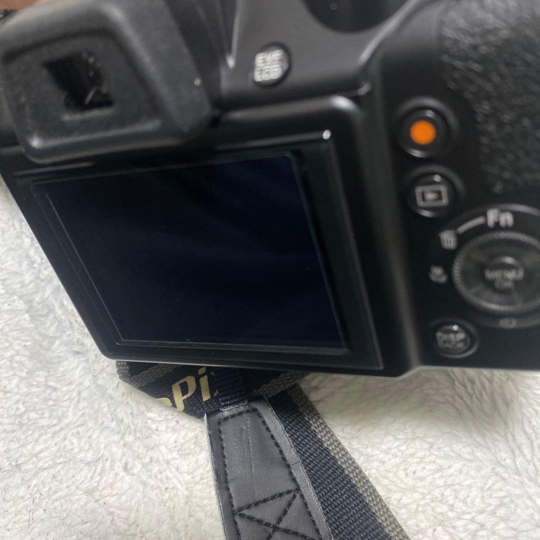 FUJIFILM FinePix S8200 デジタルカメラ