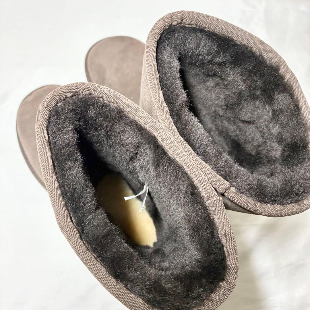 【未使用】　アグ　クラシックショート2 ムートンブーツ　ブラウン　1016223