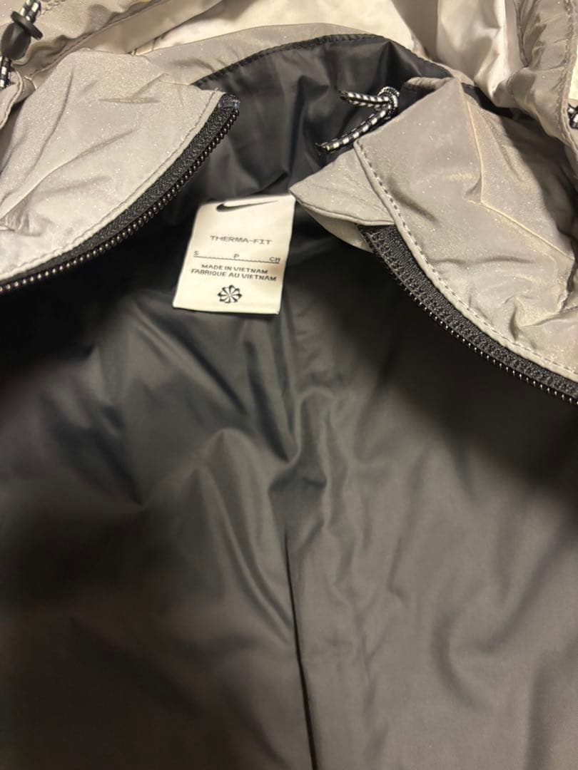 ナイキ ウィメンズ Therma-FIT リフレクティブランニング ジャケットS