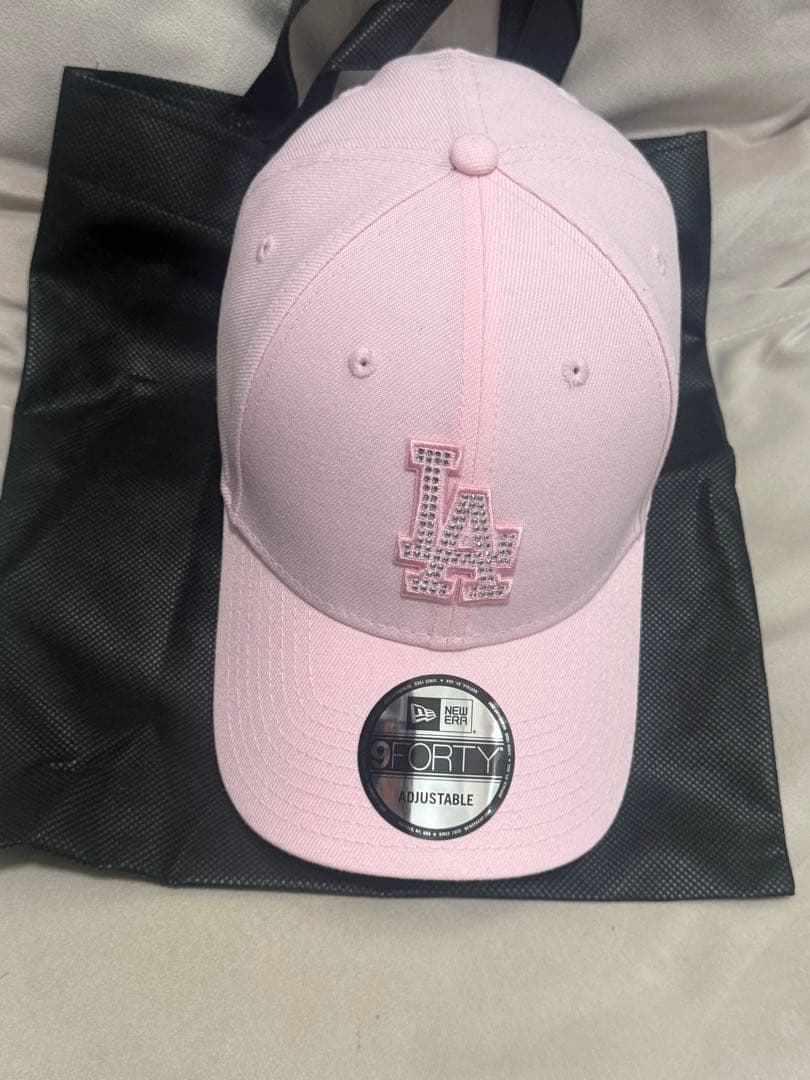 ニューエラ　9FORTYRHINESTONE ドジャースピンク