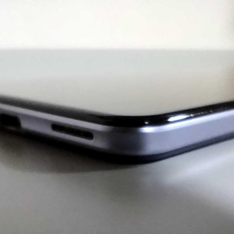 AQUOS sense4 Plus【箱・充電器付】SH-M16