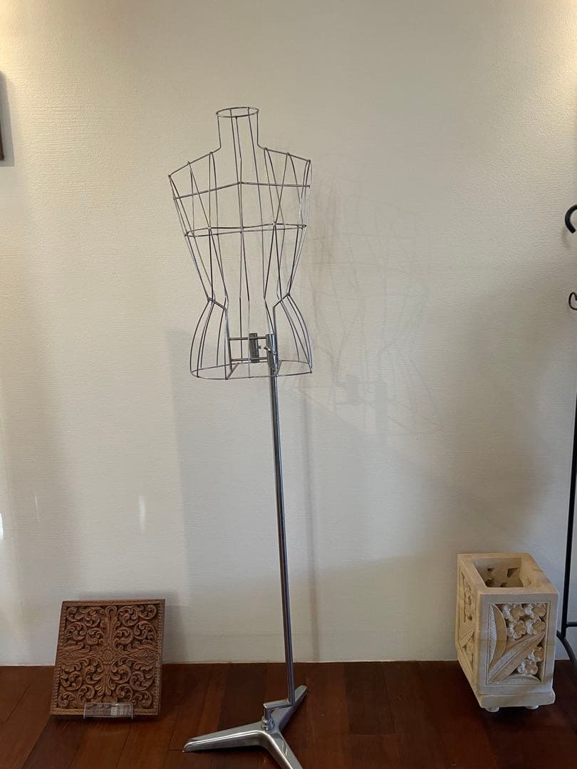 金属製ワイヤーフレームトルソー　ボディ