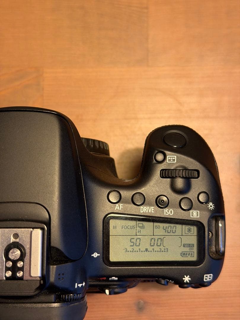 Canon EOS 70D 18-55 レンズキット（デジタル一眼レフカメラ）