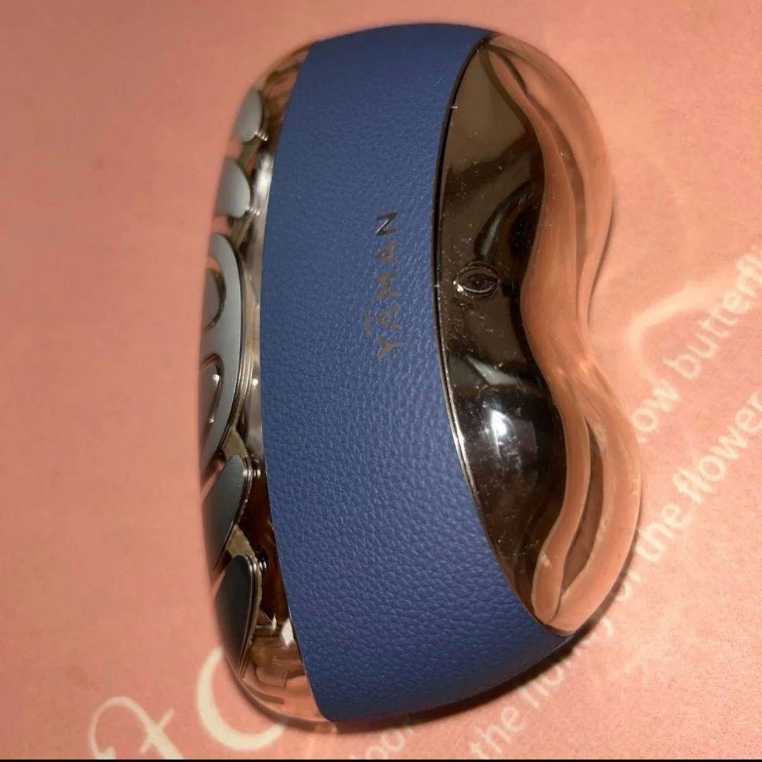 ◆美品◆ヤーマン 美顔器リフトロジーSP ◆未使用フローレスセラム美容液80ｇ付