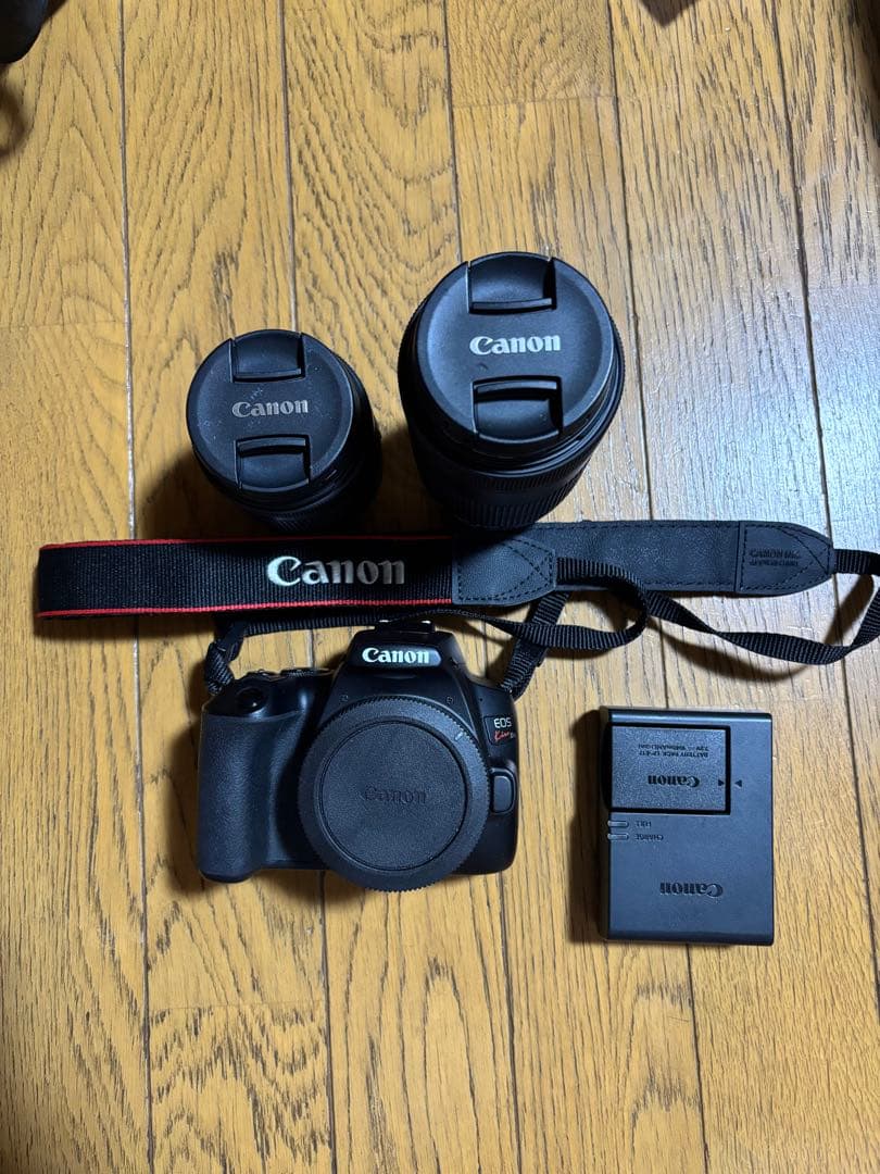 美品！！　　Canon Kiss10x デジタル一眼レフ ダブルレンズキット