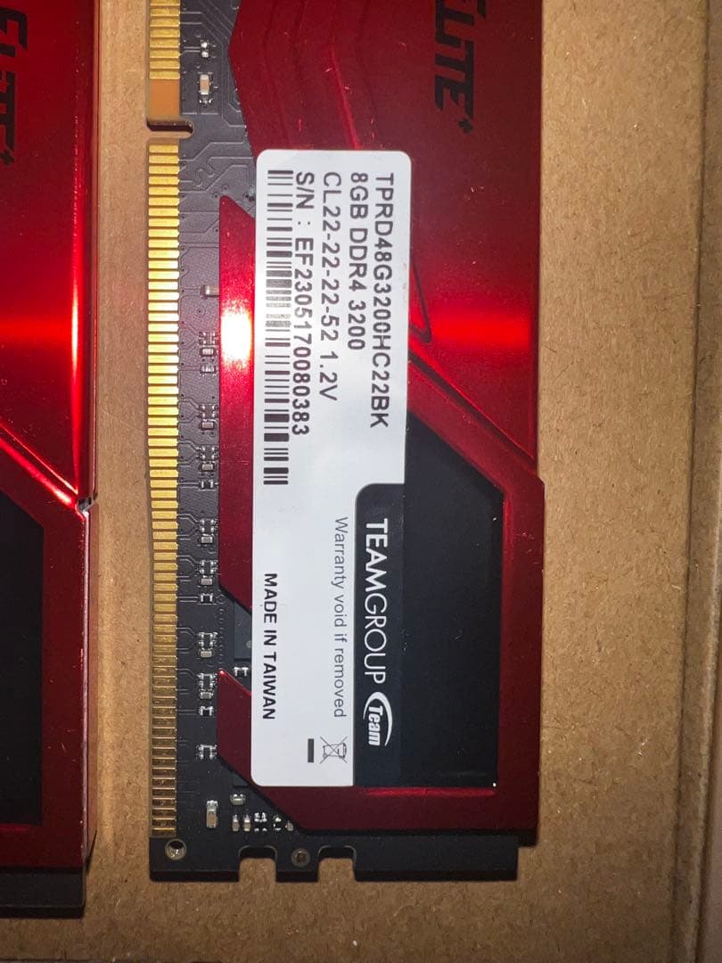 TEAMGROUP DDR4 16GB 3200MHz CL22 メモリ