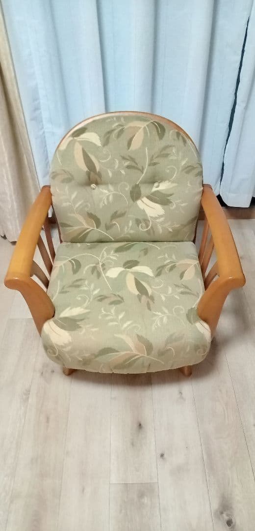 カリモク家具　1人掛け椅子