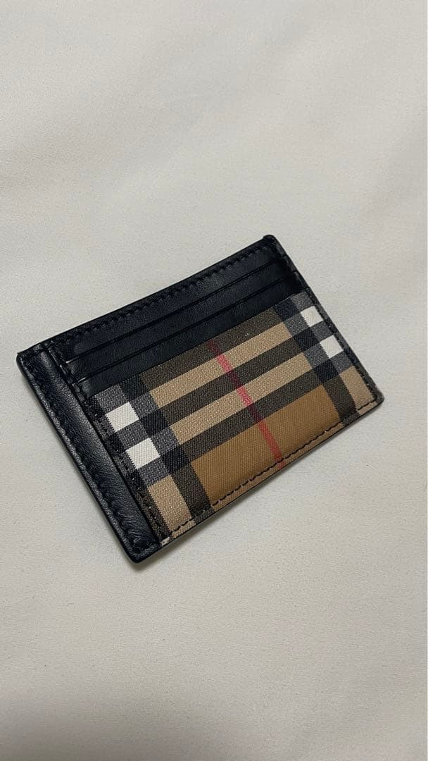 Burberry マネークリップ 財布