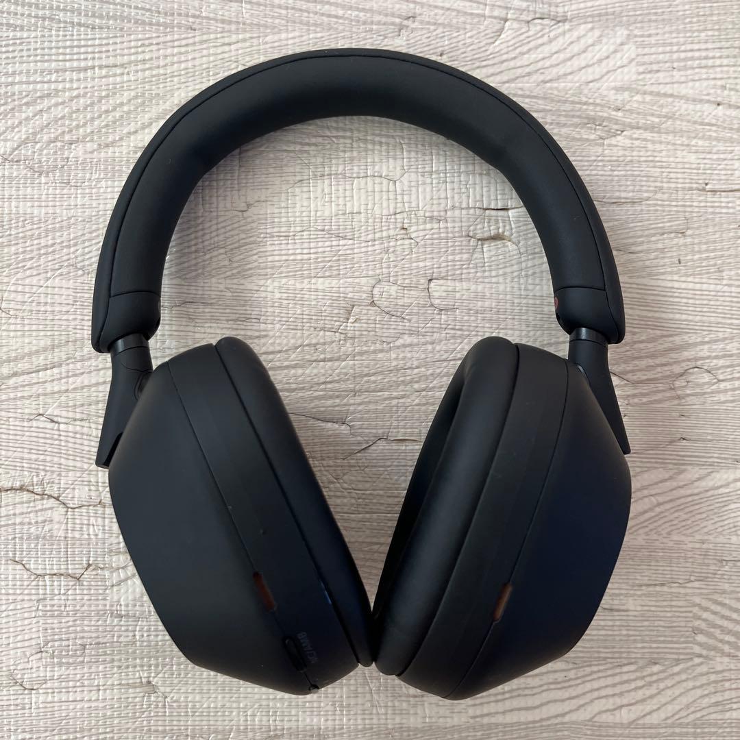sony ヘッドホン　WH-1000XM5 中古