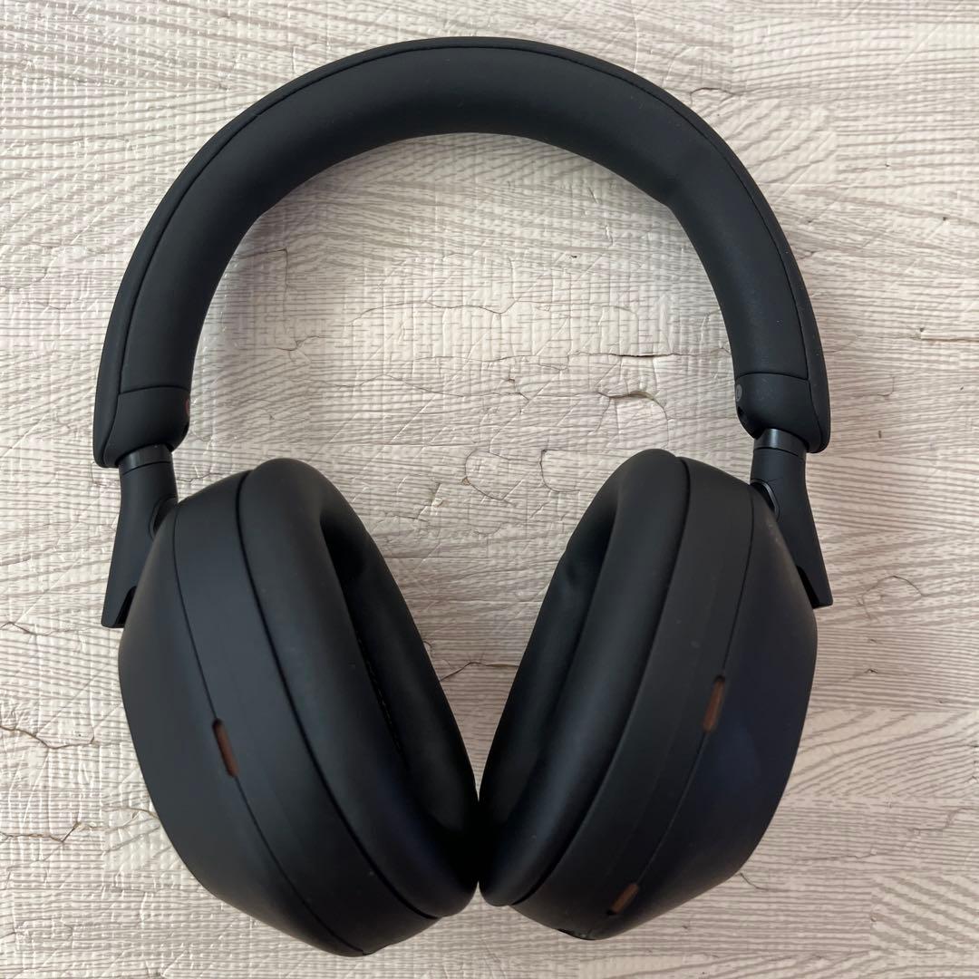 sony ヘッドホン　WH-1000XM5 中古