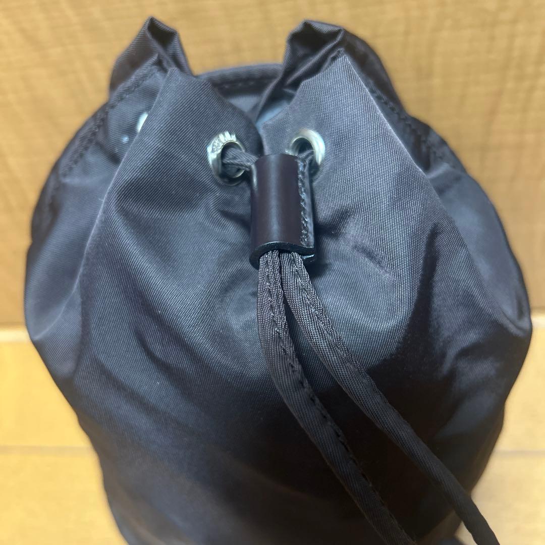 PRADA ナイロン 巾着バッグ 、ダークブラウン