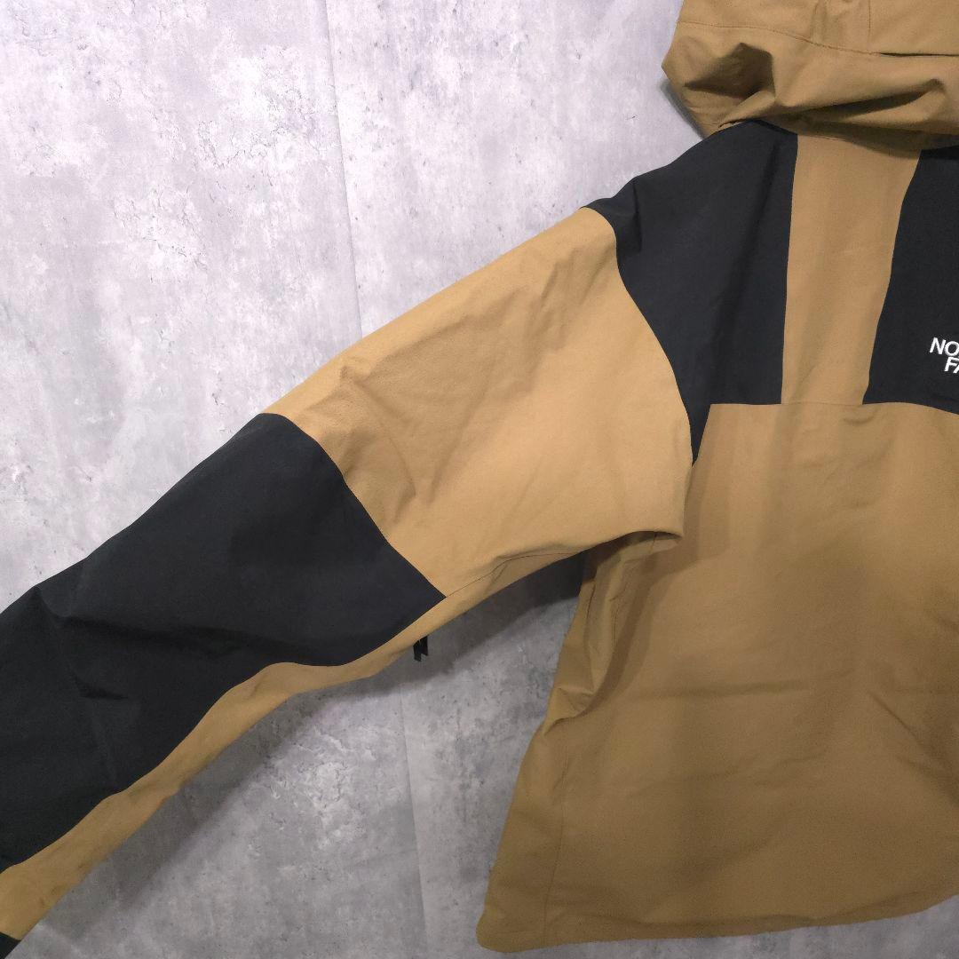 未使用級　THE NORTH FACE　マウンテンジャケット　マウンテンパーカー