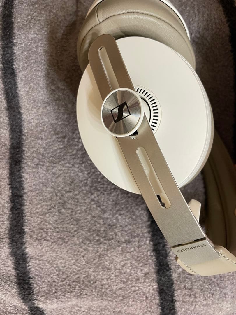 SENNHEISER ヘッドホン