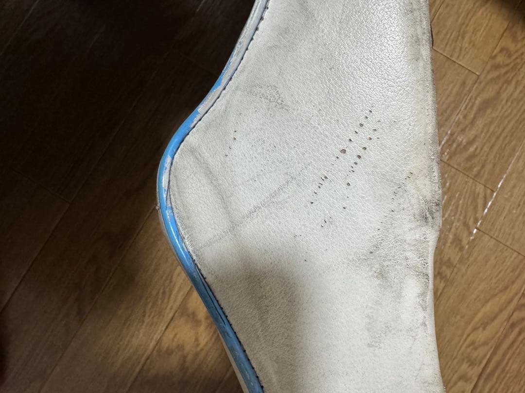 CBR400F三段シート