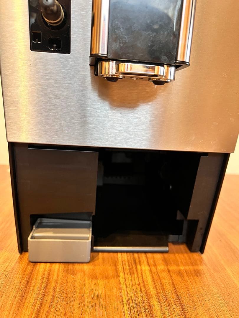 デロンギ　全自動コーヒーメーカー　プリマドンナxs エスプレッソ ミルクメニュー