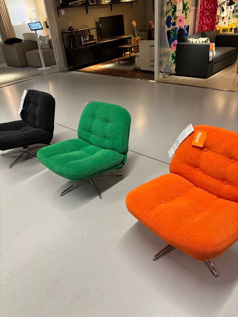 《「新品＊未開封」》椅子 ソファ IKEA ディヴリンゲ 回転パーソナルチェア