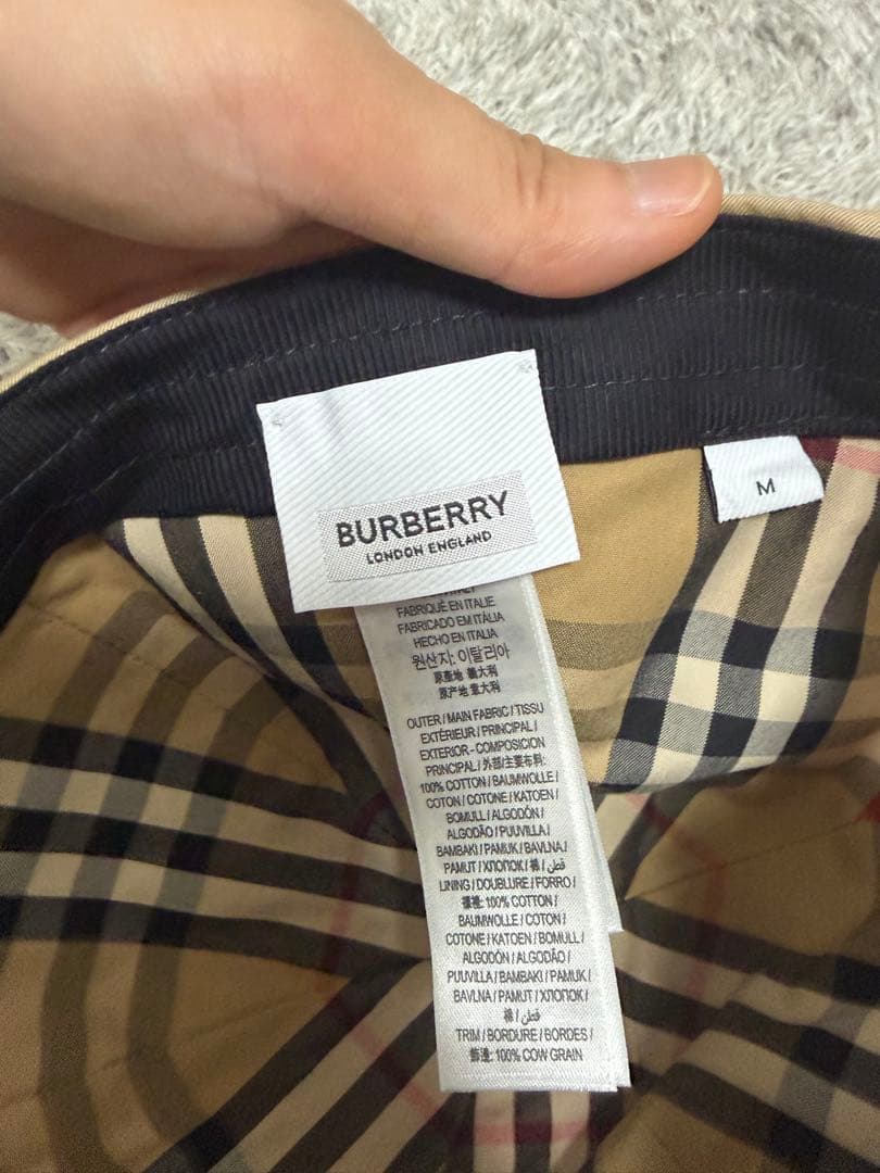 【未使用】BURBERRYチェック柄キャップ M