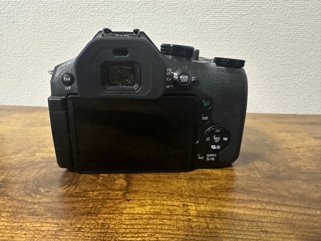 デジタルカメラ LUMIX DMC-FZ300