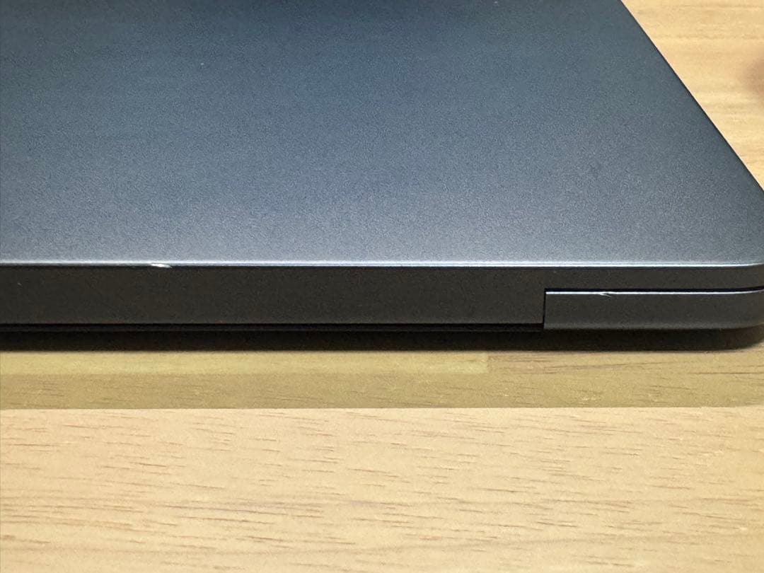 MacBook Air (M2) 15インチ USキーボード