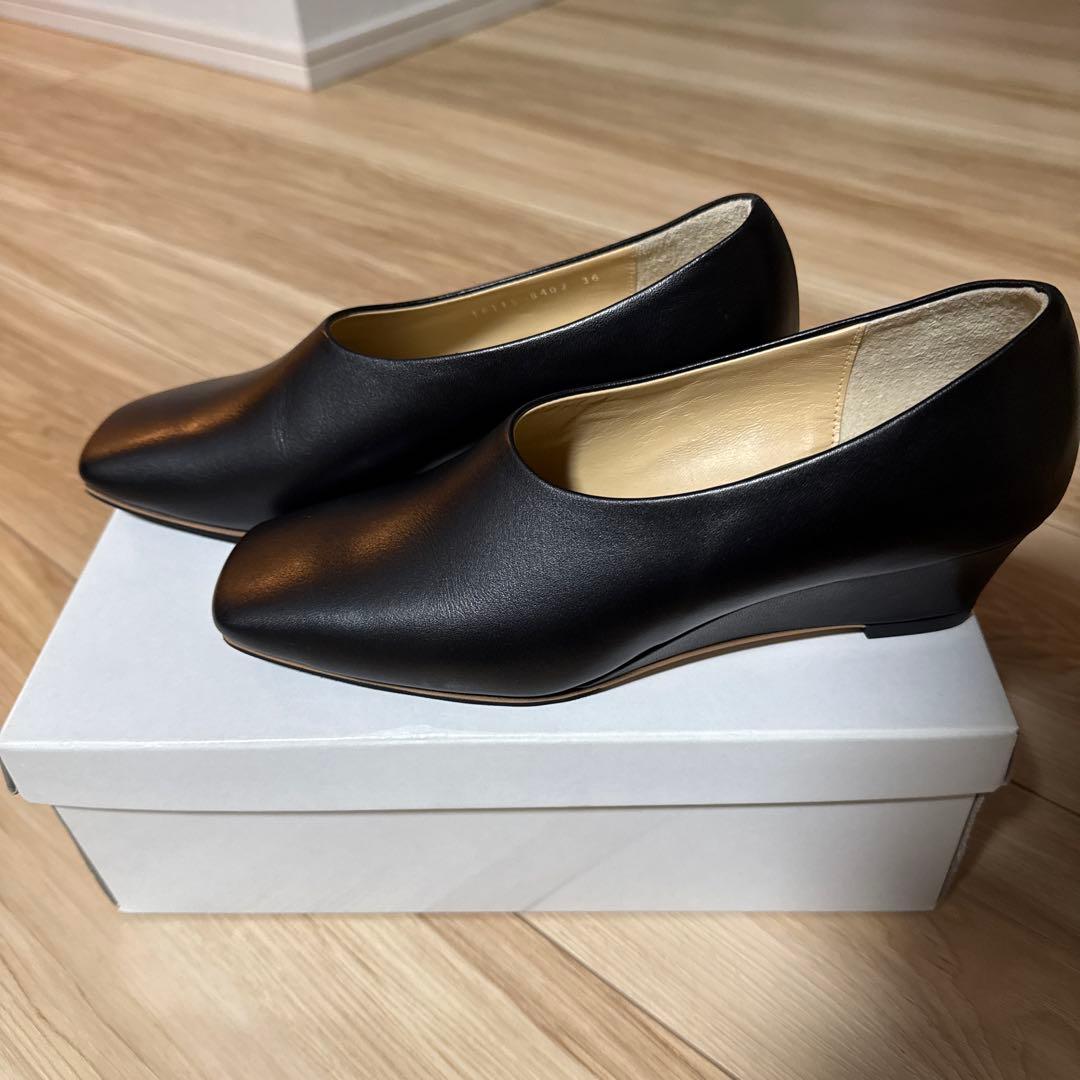 CLANE WEDGE SOLE SQUARE PUMPS クラネ　パンプス