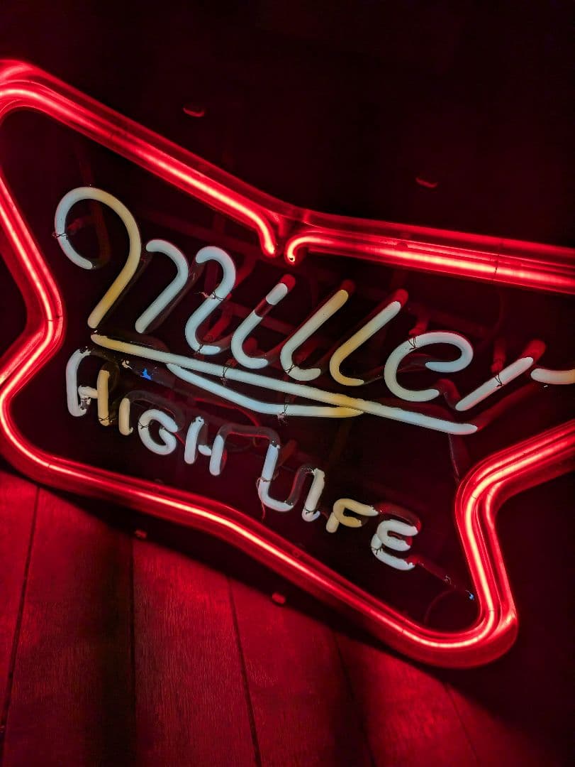 C*!様 70s　ネオンサイン Miller ビール　neon sign bee