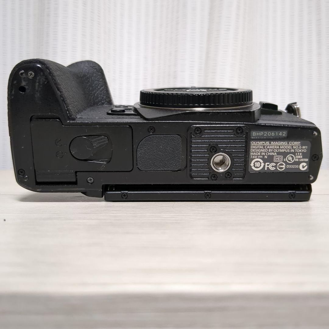OLYMPUS OM-D E-M1 ミラーレスカメラ
