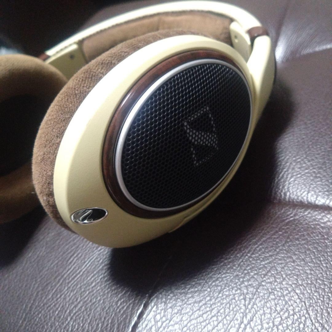 ゼンハイザーヘッドホン HD598 通称:プリン