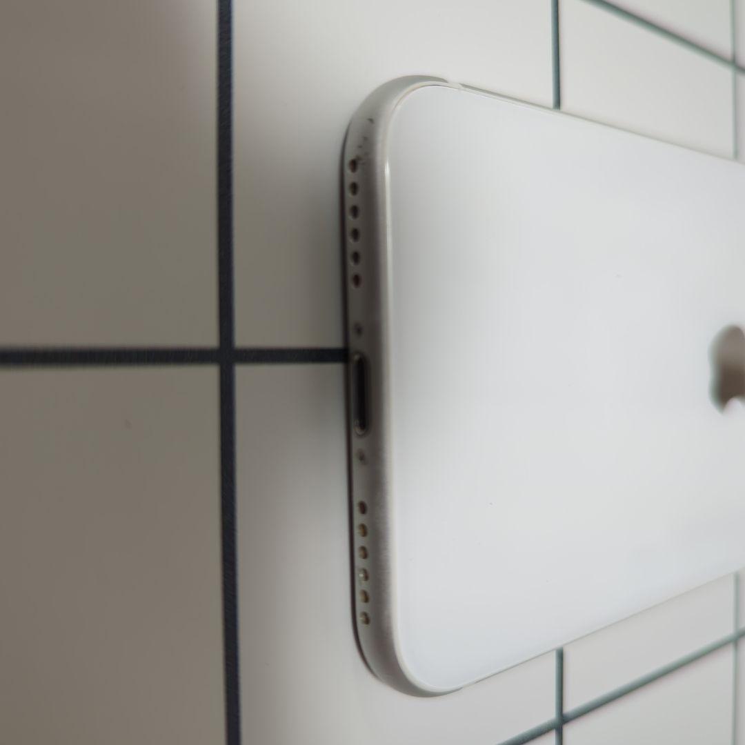 Apple iPhone se第2世代 ホワイト 本体64GB