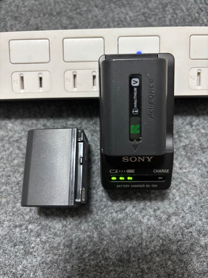 ソニー SONY HDR-CX535 ビデオカメラ ハンディカム おまけ多し