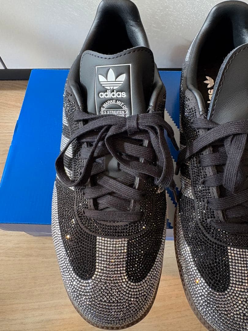 アディダス　キラキラ　グリッター サンバ OG / SAMBA OG ブラック