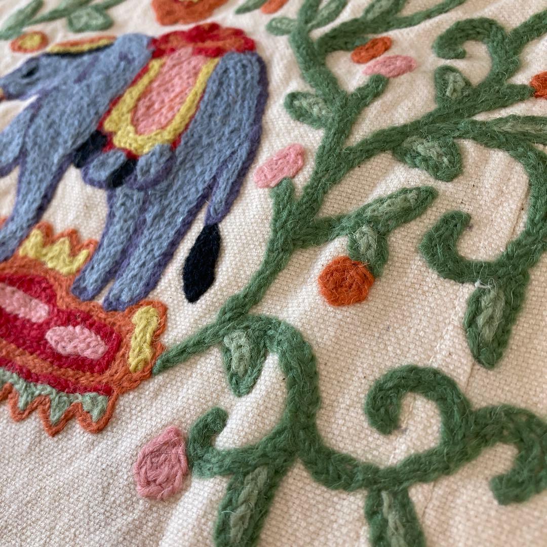 Shyam Ahuja インド綿 フリークロス エリアラグ ベッドカバー