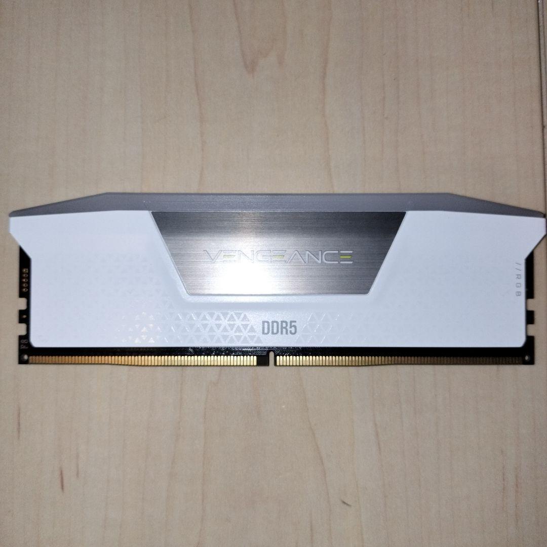 メモリー Vengeance DDR5 16GB 6000MT/s CL30