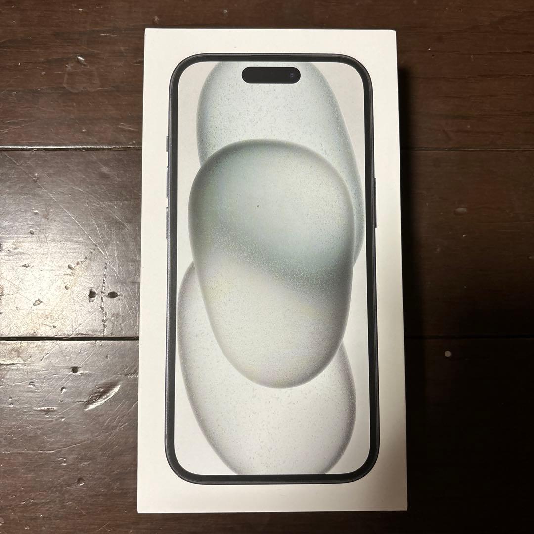 新品未使用 iPhone15 128GB Black
