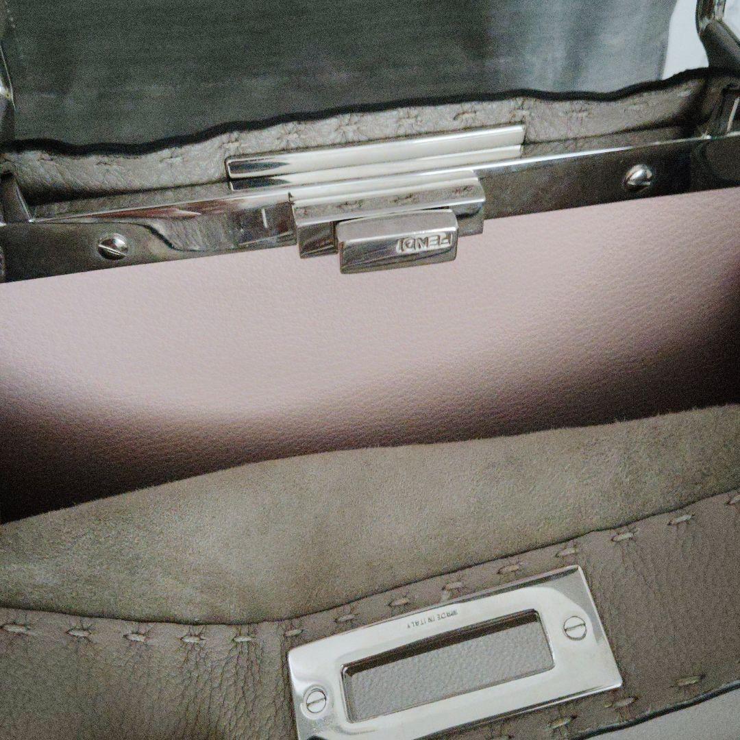 FENDI ピーカーブーアイシーユー　ミディアム