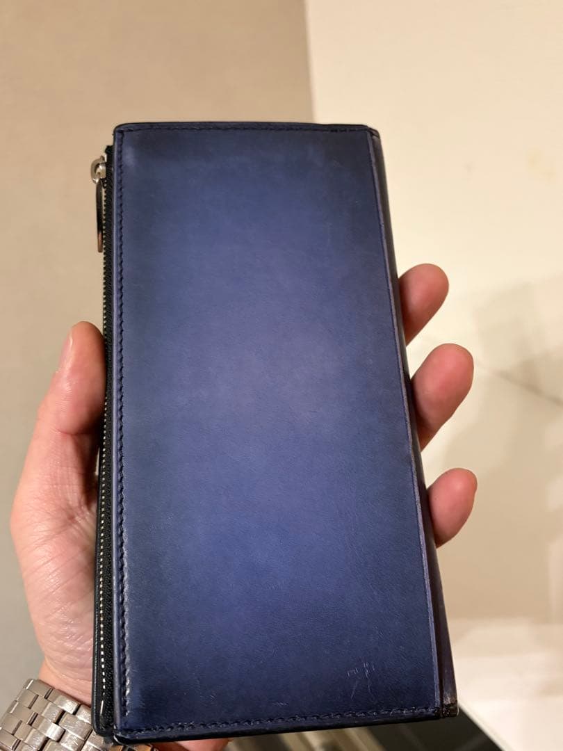 BERLUTI サンタルスクリット