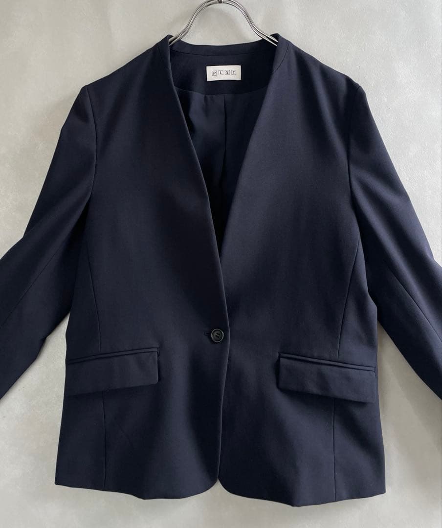 美品✨プラステ　Lサイズ　ノーカラージャケット　　パンツセット　紺　洗える　伸縮